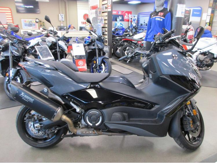 YAMAHA XP T-MAX 560 TECH MAX