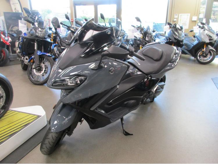 YAMAHA XP T-MAX 560 TECH MAX