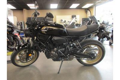 YAMAHA XSR 700