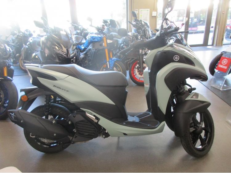 YAMAHA TRICITY 125